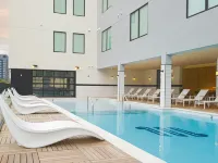 Motif Nashville's Hotel on Music Row - مسبح على السطح