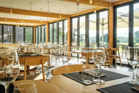 Domaine de Charmeil Отели в г. Ла Сюр ан Шартрёз