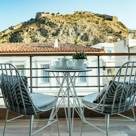 Filoxenion Luxury Rooms & Lofts