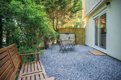 Croft Court - 1 Bedroom Apartment - Tenby