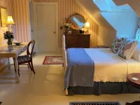 Victorian by the Sea Hotels in Lincolnville