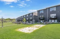 3 Beds + Safe & Quiet! 10toAirport & 15toDowntown! Hotels near Cane Ridge Park