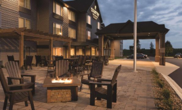 Country Inn & Suites by Radisson, Mankato Hotel and Conference Center, MN