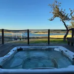 Luxury Lakefront Property and Wedding Venue Hotels in Hudson Bend