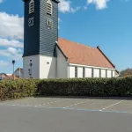 Cozy Holiday Home with Garden