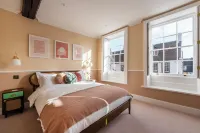 The George Hotel Hotels in The Stukeleys