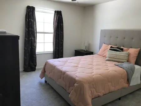 New fully furnished townhouse