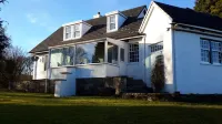 Fabulous Rural Farm Holiday Cottage near Drymen, Loch Lomond. โรงแรมใน