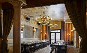 The Hotel Chelsea