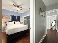 Broad Ripple 1 Bedroom Hotels in Broad Ripple Village