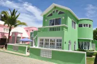 Villa Belvedere; Play Pool at The Beach!,  Sleeps 8. Chef Available