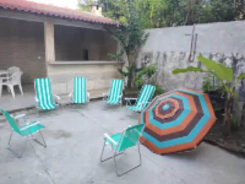 Apartment 2 near the beach and Ilha do Mel 巴拉那州蓬塔爾酒店