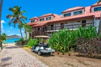 Beach Front Villa with Down Island View - Priceless!