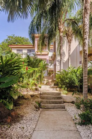 Charming 2-bedroom apartment in Coco with AC, WiFi Отели в г. Сардиналь