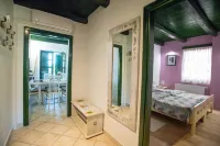 Our house  is located in the Papuk Nature Park, near the lake. Duzluk 호텔