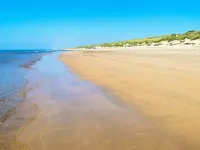Exclusive vacation home "On the North Sea" Hotele w: GroBheide