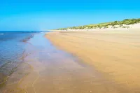 Exclusive vacation home "On the North Sea" Hotels in GroBheide