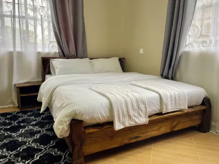 Velam Home Stay Отели в г. Аруша