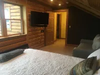 Pointe of View on Otsego Lake. 4 Bedrooms, 4 Bathrooms, 6 miles from Cooperstown
