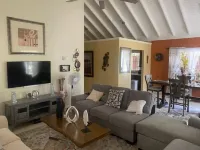 Island Style Villa in Richmond Estate Palms