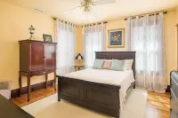 Historic Song Ranch Manor