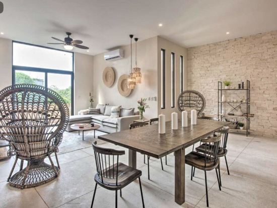 Stunning 3 bedroom condo near beach&downtown Tulum