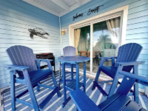 New! Beautiful "Bahamas Sunset" Ocean View! Walk to Pool/Casino! Private Beach