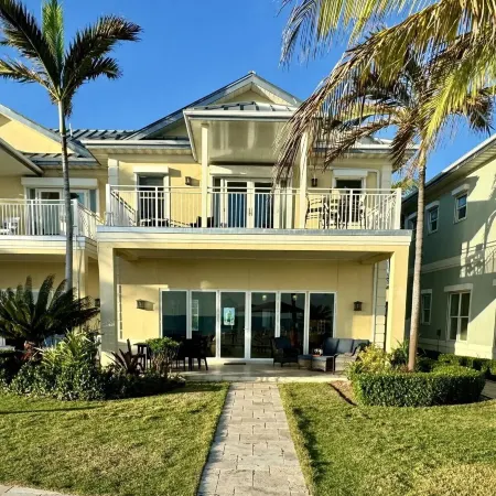 Peace N 'Privacy in Paradise