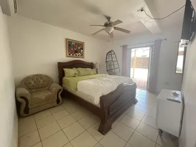 habitaciones 2 minutos de la playa Hotels near Malecon Masachapa