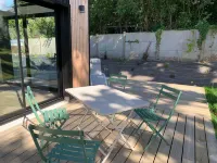 Cozy Plein Pied Construction Bois Proche Toutes Commodités et Plage Hotels in Plouha