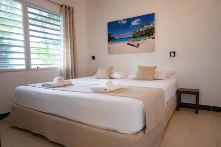 2 room - private pool - 2 person apartment - Frangipani