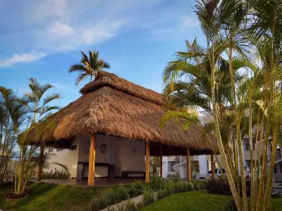 Depa en Condo a 5 Mins. de Playa! Hotels near Las Hadas Golf & Country Club