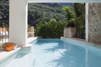 Fornalutx Petit Hotel - Bed & Breakfast - Romantic
