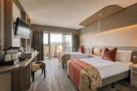 The Gleneagle Hotel & Apartments