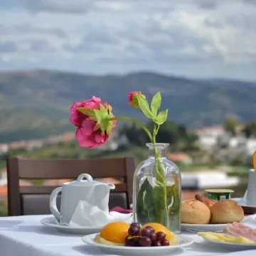 Placido Hotel Douro - Tabuaco