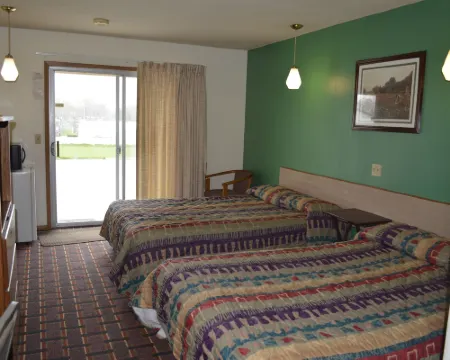 Edgetowner Motel Hotels in De Soto