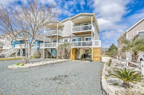 Coastal Oasis w/ Decks: Walk to Holden Beach! - parking