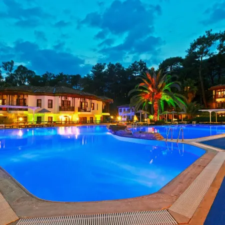 Yucelen Hotel