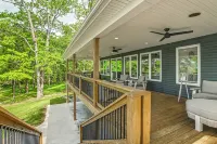 Modern Kentucky Lake Home w/ Deck, Dock, View - Alojamientos