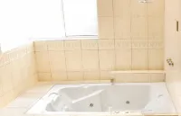Villa Emilia Hostal