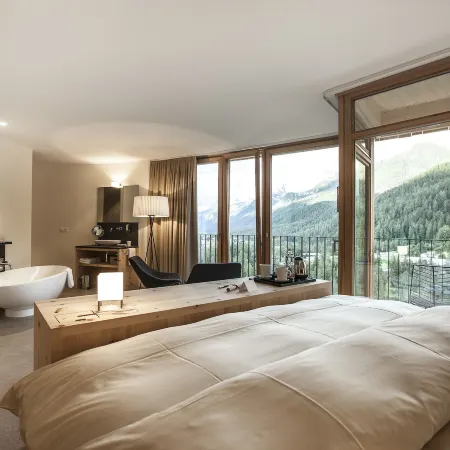 Hotel Arnica Scuol - Adults Only