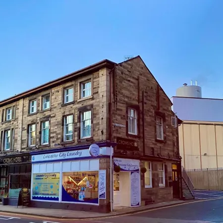 Crows Hotel