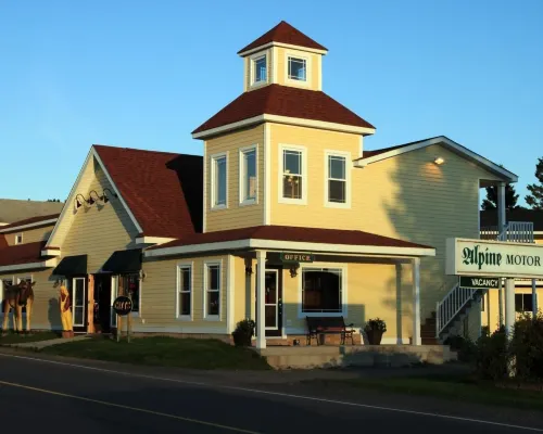 Alpine Motor Inn Hotels in Albert County
