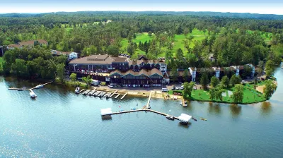 Cragun's Resort & Hotel Hotels in East Gull Lake