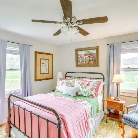 4 Mi to Dtwn: Goodlettsville Getaway w/ Yard