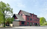 Hôtel Restaurant Lamy Hotels in Asselborn
