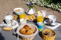 Queen Serenity Hotel Hotels in Missillac