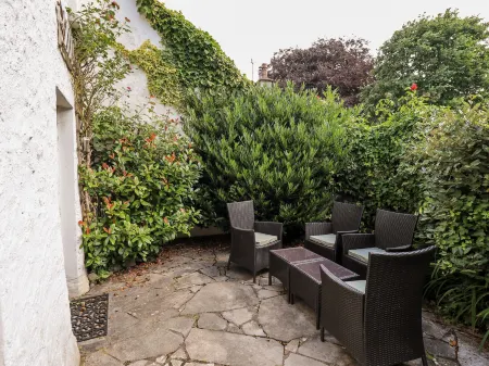 4 Greencross Cottages Отели в г. Carnforth