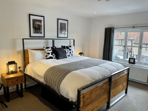 Booking Urban at Stisted