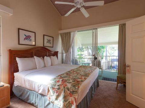 Napili Sunset Beach Front Resort